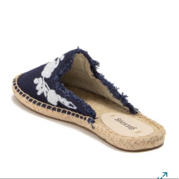 Soludos Frayed Floral Embroidered Mule Navy - Picture 7 of 9